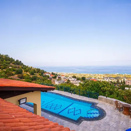 Jewel With Private Pool And Sea View Villa *