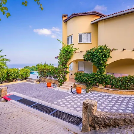 Jewel With Private Pool And Sea View Villa