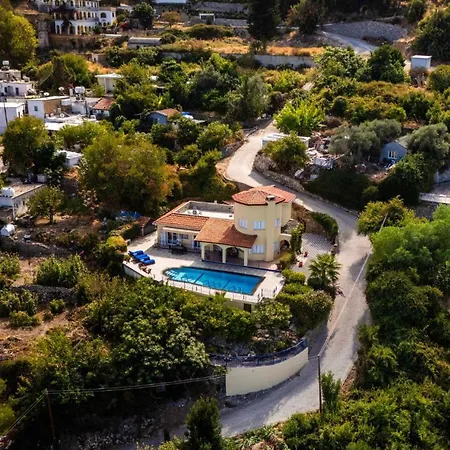 Jewel With Private Pool And Sea View Vila Lapithos (Northern Cyprus)