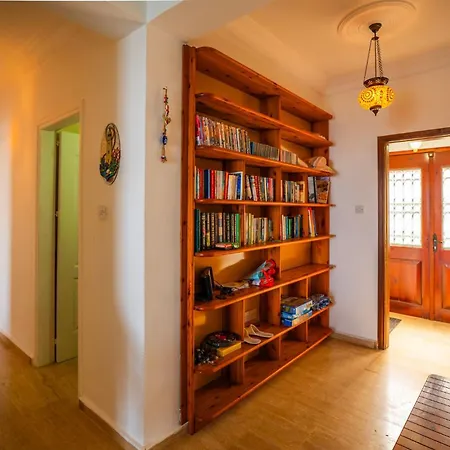 Jewel With Private Pool And Sea View Villa *