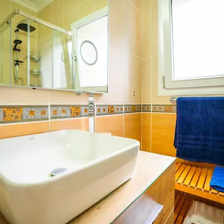4-bedroom With Amazing Views لابيثوس