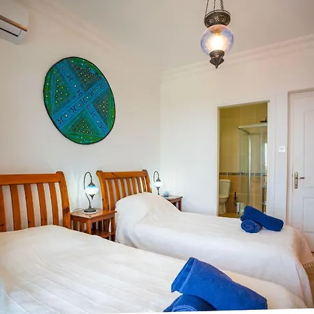 4-bedroom With Amazing Views فيلة لابيثوس