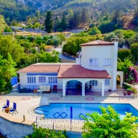 Jewel With Private Pool And Sea View Villa