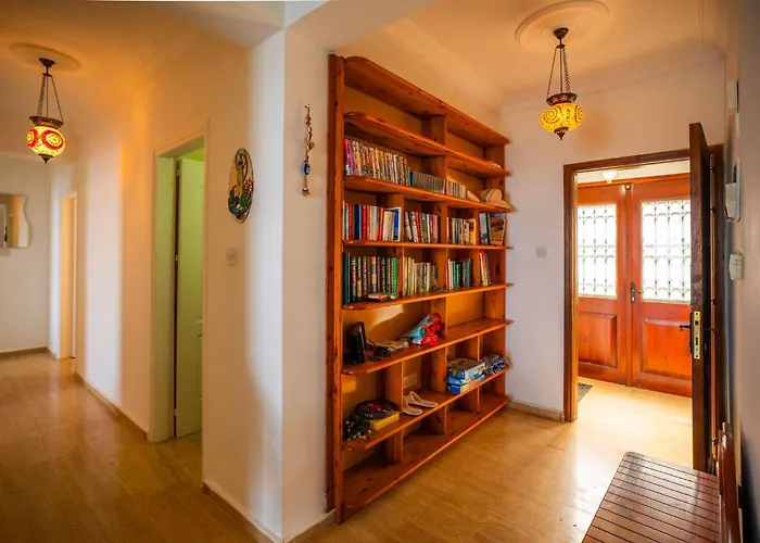 Jewel With Private Pool And Sea View Villa *